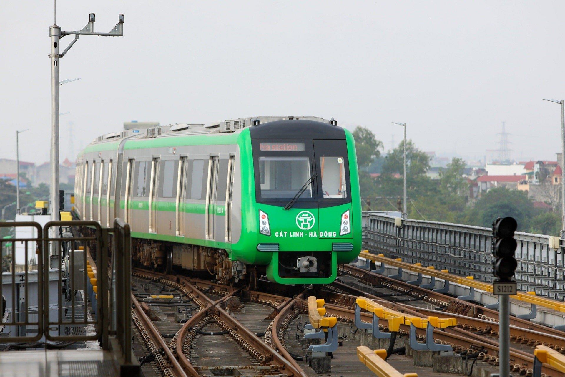 tàu điện trên cao cát linh hà đông